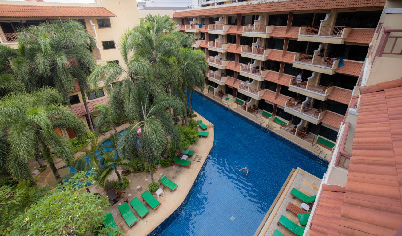 Premium Pool View King Room